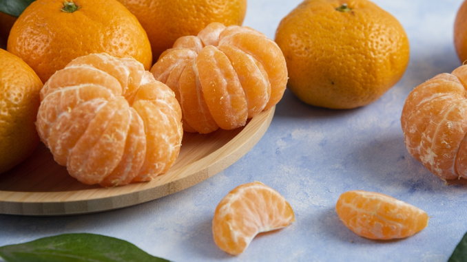 Close up photo of Fresh organic mandarins