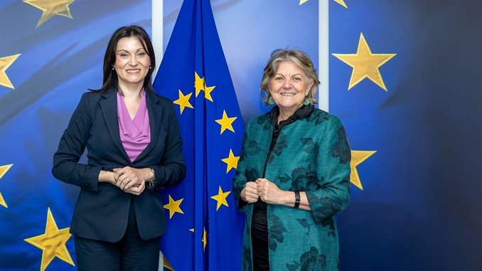 Nataša Tramišak, on the left, and Elisa Ferreira